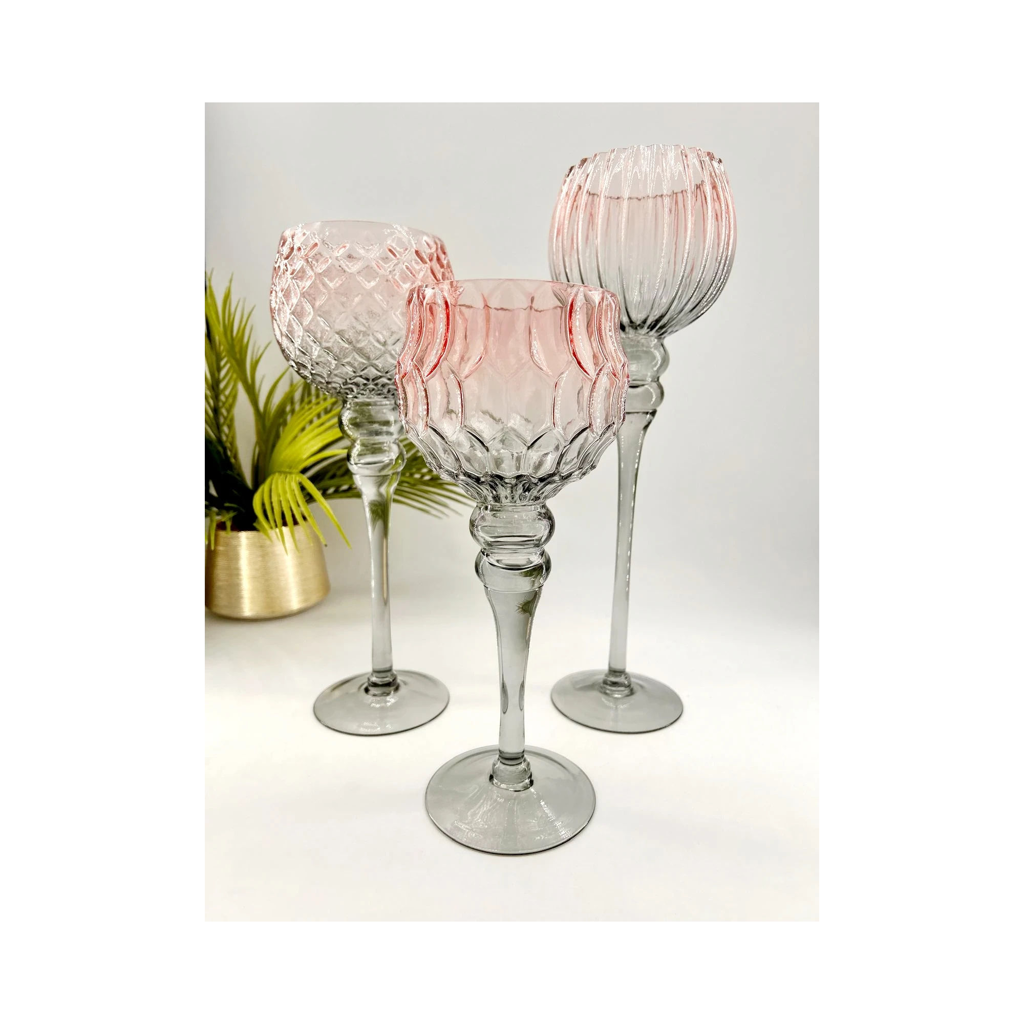 Set de 3 bougeoirs en verre décoratifs, cristal rose/gris