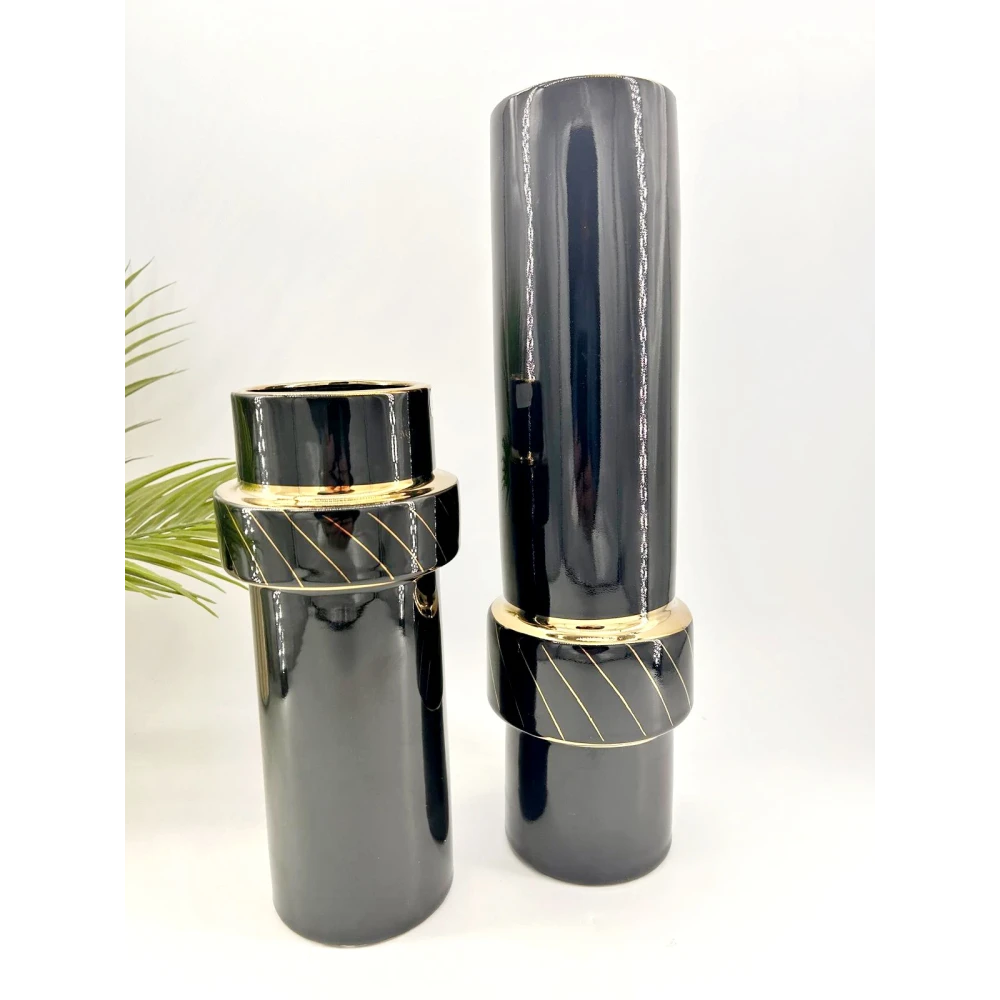 Vase Noir et Doré - Élégance Contemporaine