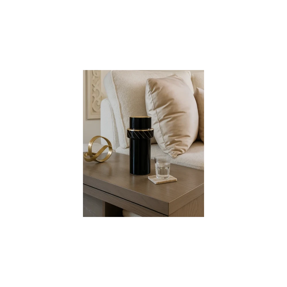 Vase Noir et Doré - Élégance Contemporaine