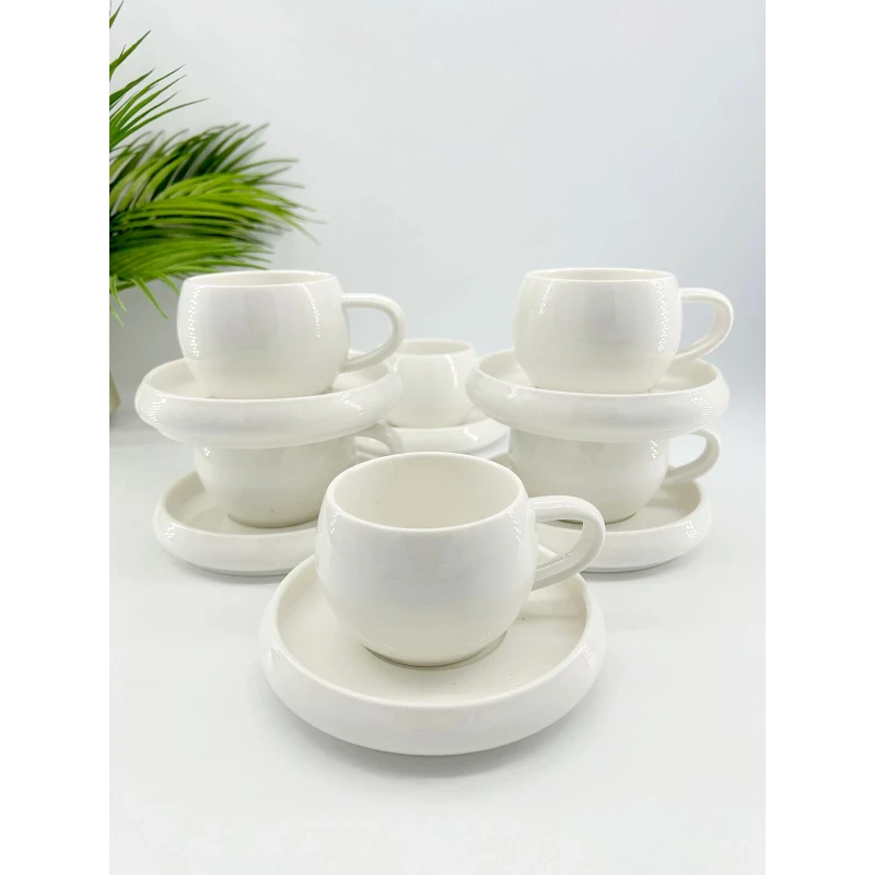 Set de 6 tasses à café avec soucoupes – Porcelaine raffinée