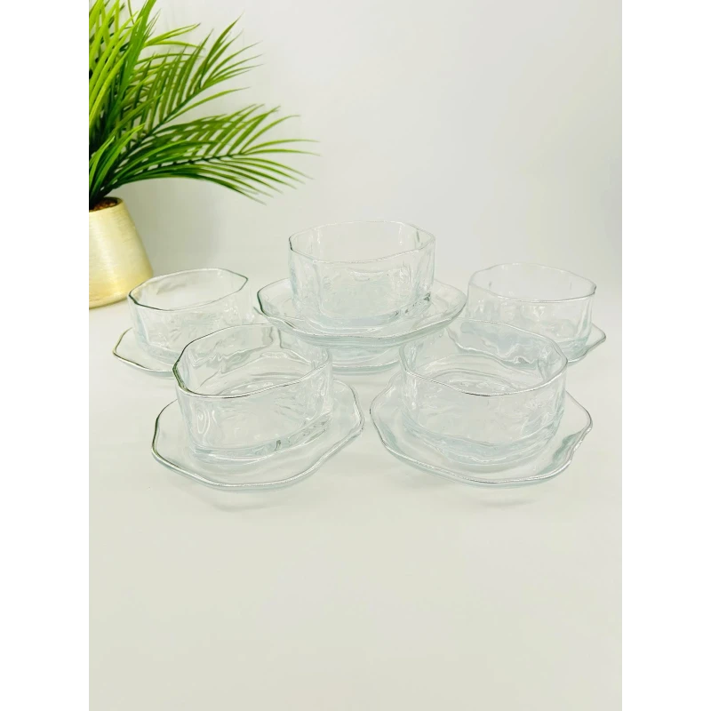Élégance Argentée – Ensemble de Bols et Assiettes en Verre
