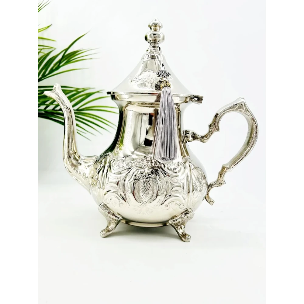 Théière artisanale en cuivre nickelé – Manchester Royal -  22 cm