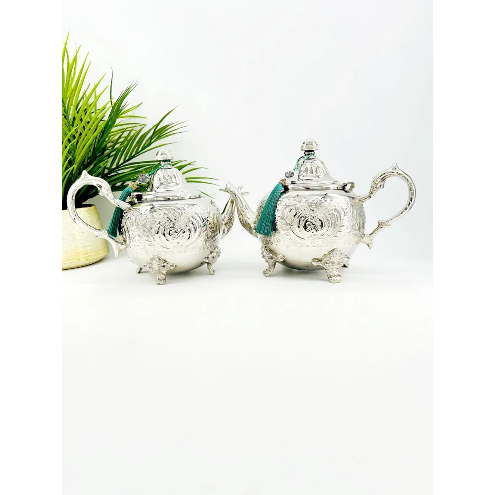 Théière artisanale en cuivre nickelé – Manchester Royal - 19 cm