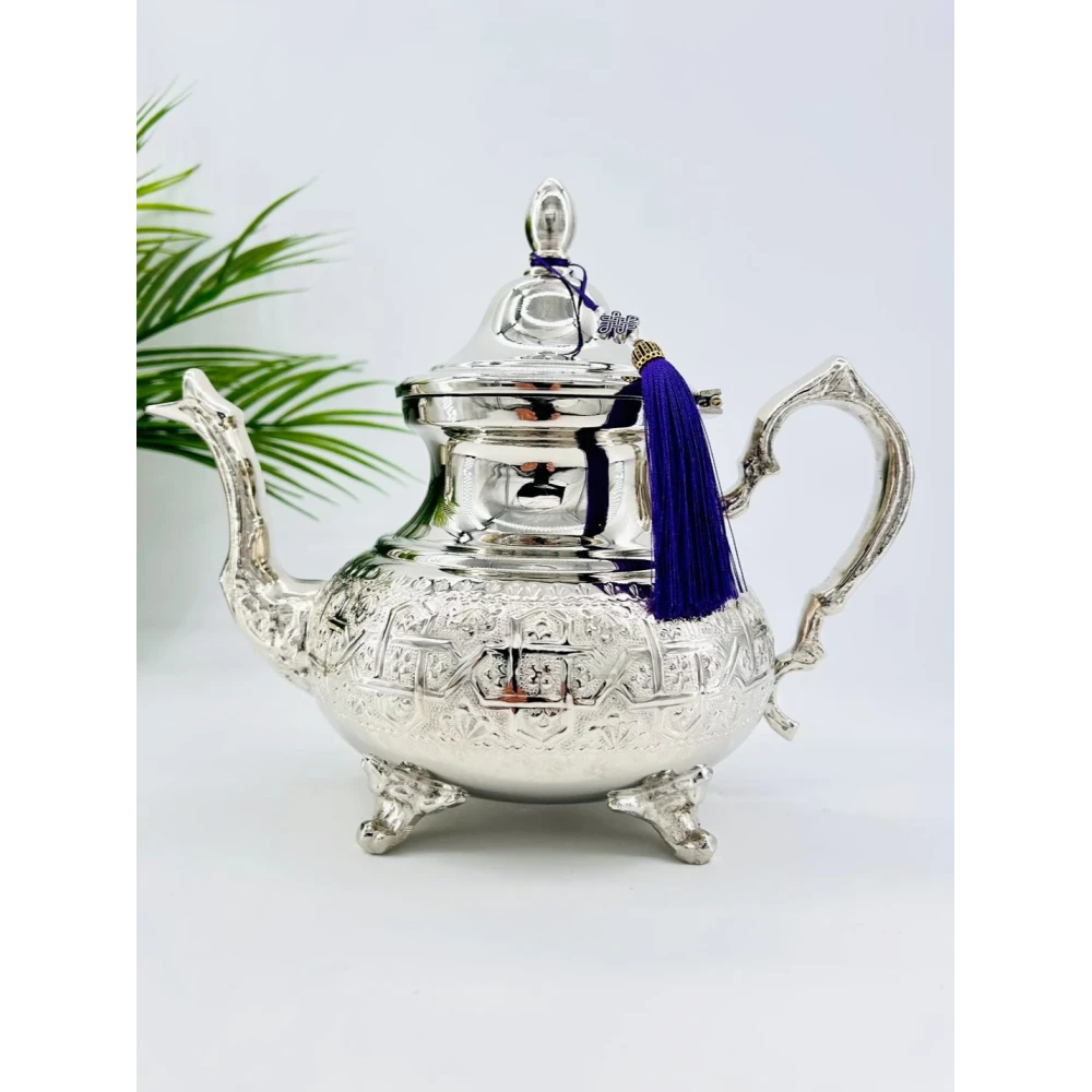 Théière artisanale en cuivre nickelé – Manchester Royal - 23 cm