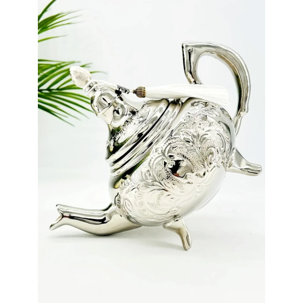 Théière artisanale en cuivre nickelé – Manchester Royal  - 21 cm