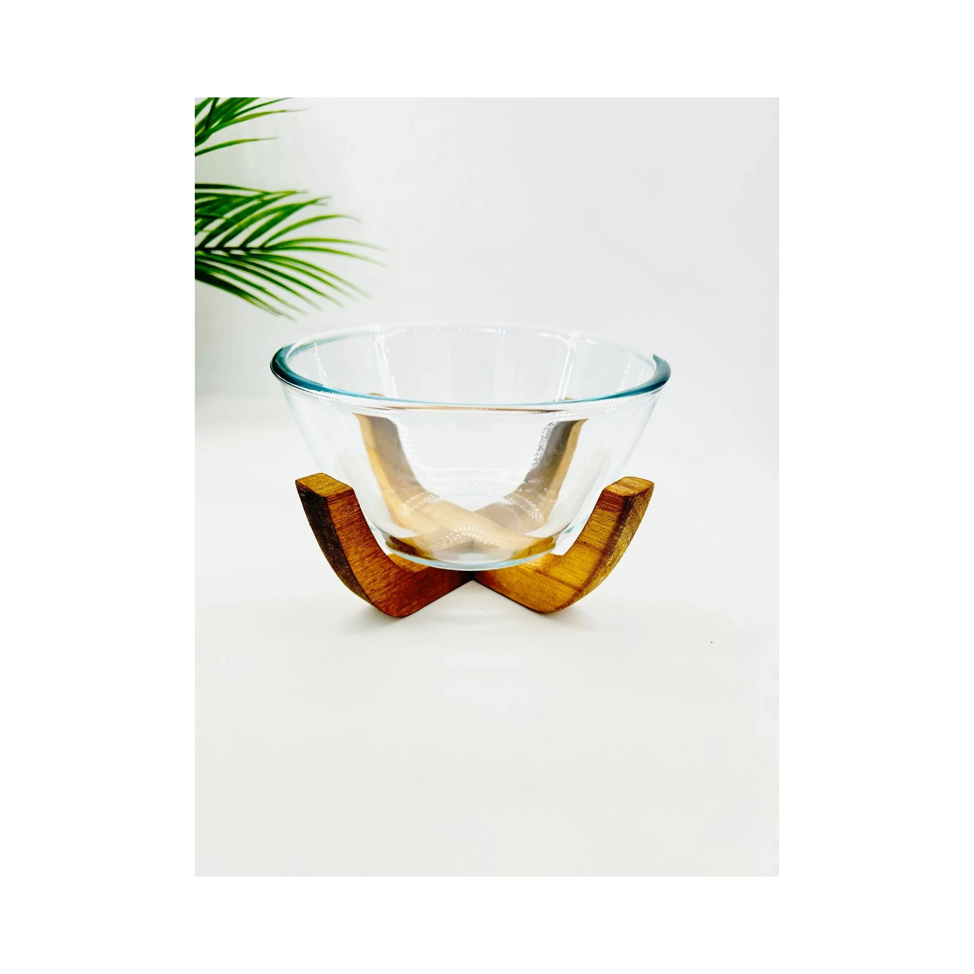 Bol en verre avec socle en bois d’acacia – Petit modèle