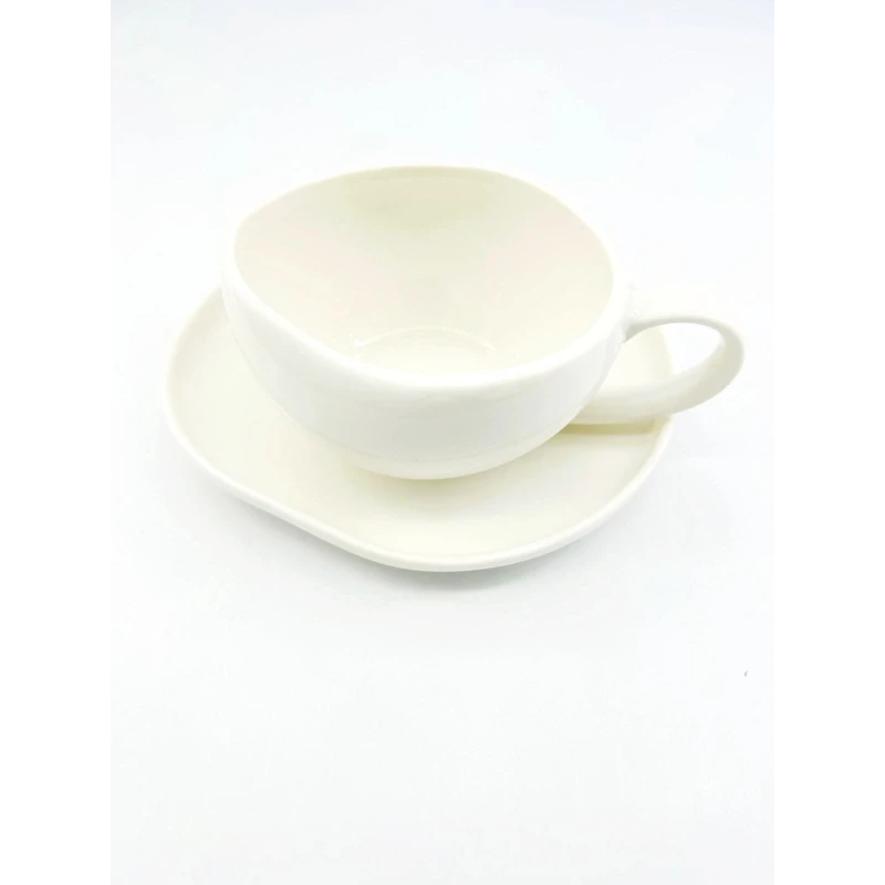 Service de 6 tasses et sous-tasses en porcelaine blanche – Design contemporain