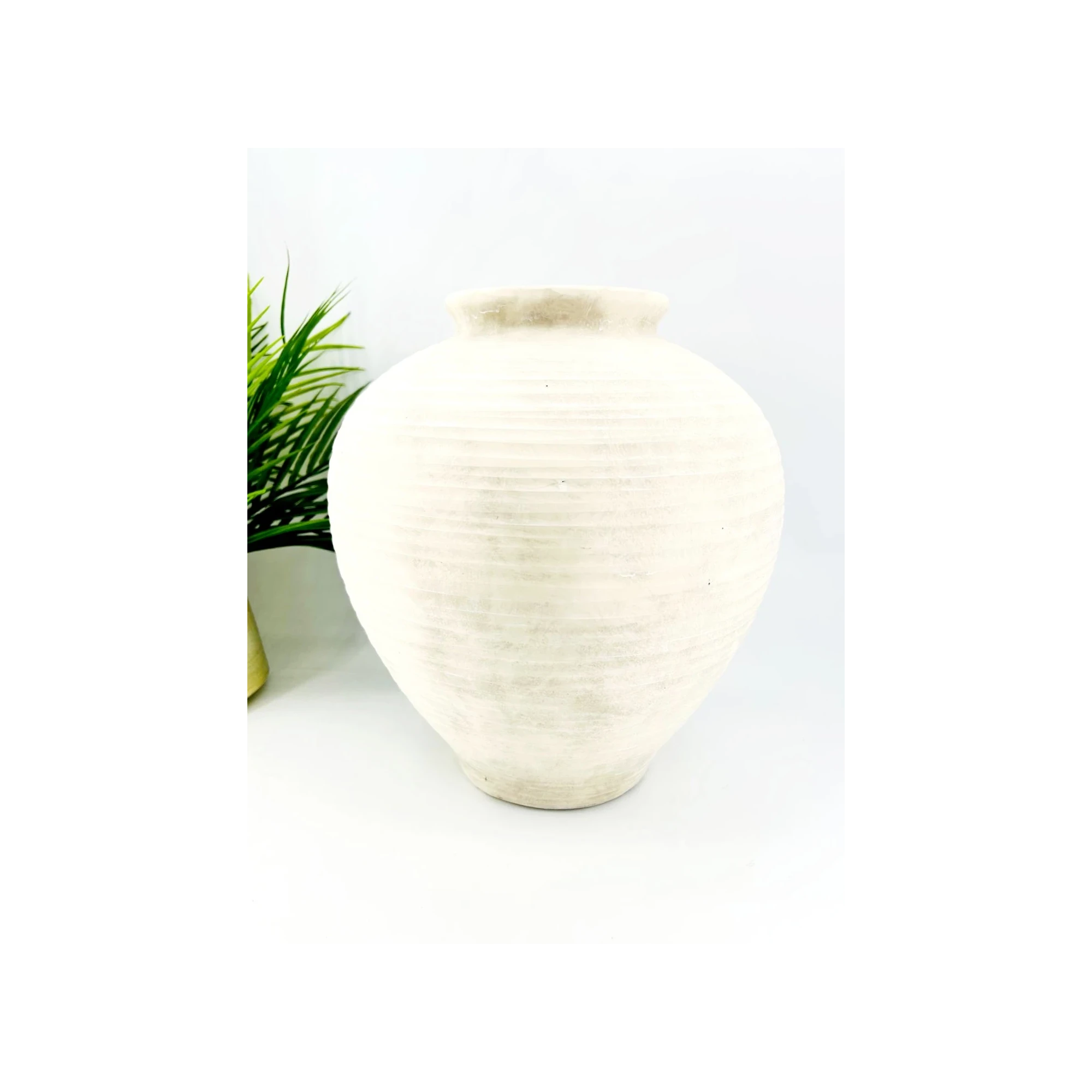 Vase en terracotta fait main – 30 cm