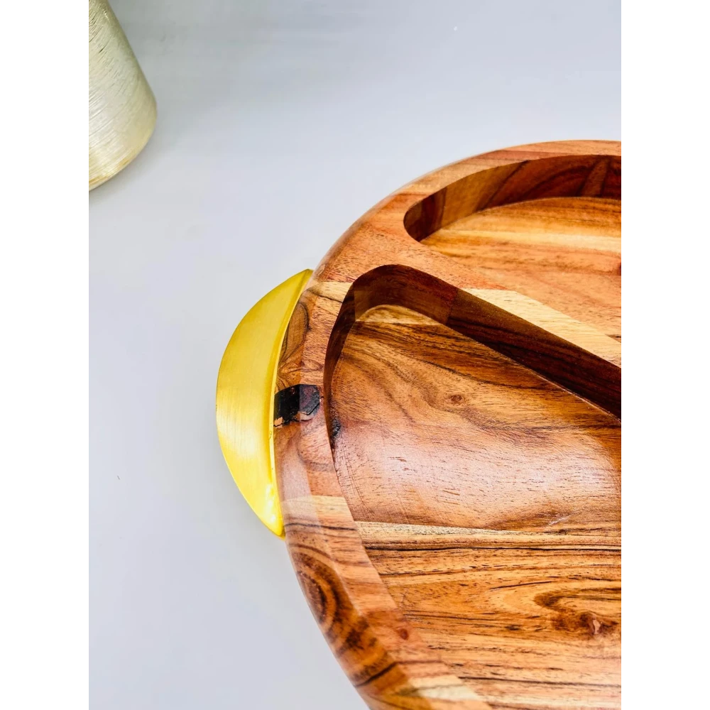 Plateau apéritif rond acacia 3 compartiments anses dorées